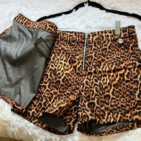 BNWT Zara Leopard Print Skort Zipper Pocket Back Pockets Women Size XS - Picture 4 of 9